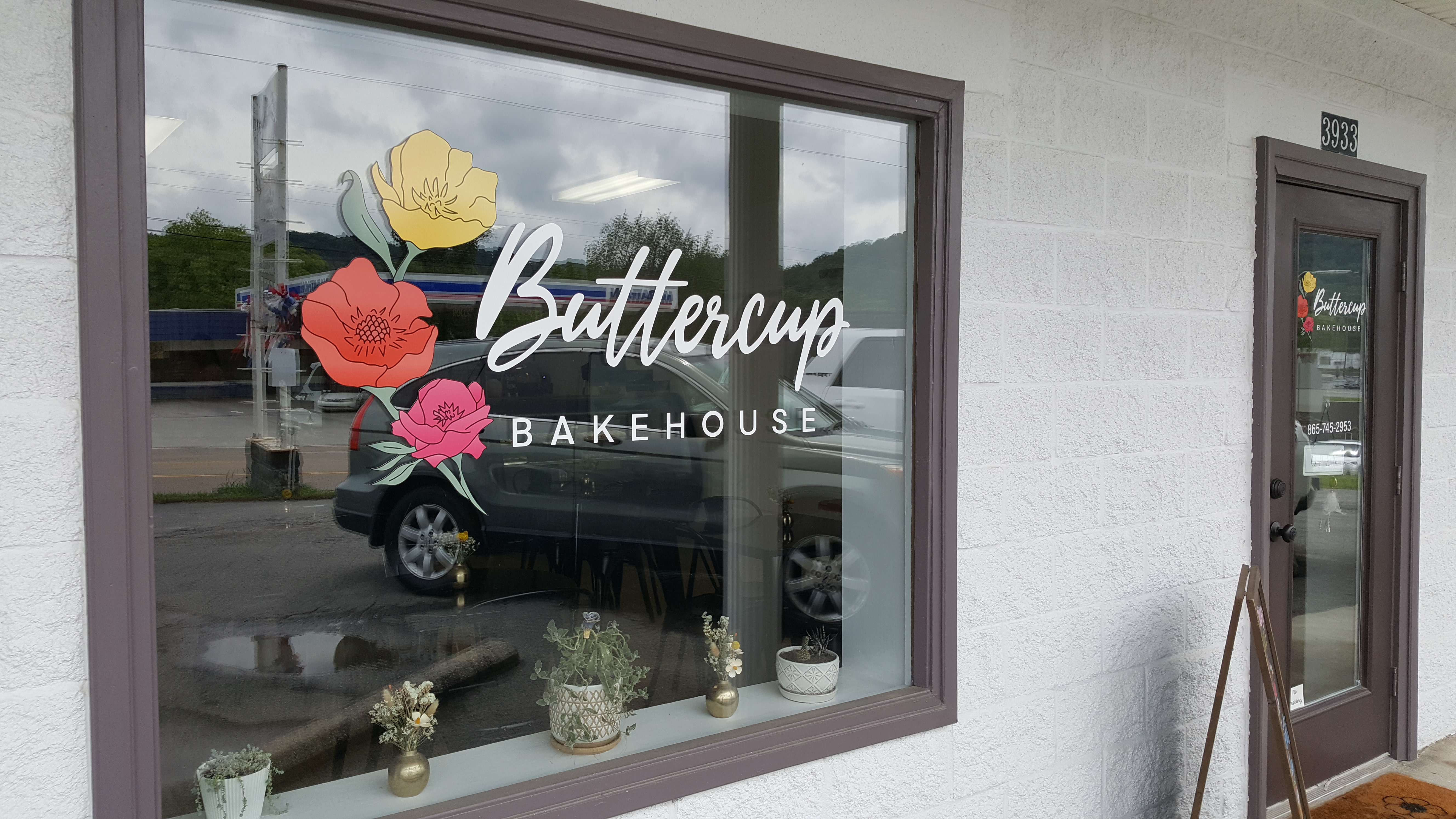 Buttercup Bakehouse offers breakfast and sweet treats