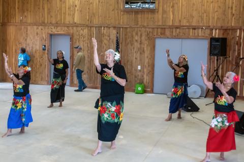 Halls Hula Dancers. Photo by Patrick Hurley