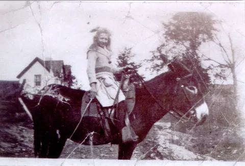 Remembering Friends - Especially Pauline Rutherford Sharp and Gladys Stooksbury Snoderly