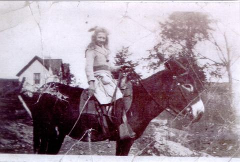 Remembering Friends - Especially Pauline Rutherford Sharp and Gladys Stooksbury Snoderly