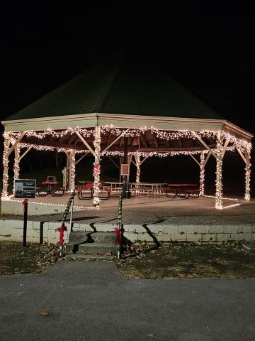 gazebo in Wilson Park lighted for Christmas