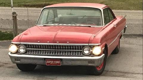 Kevin Ingle's 1961 Ford Starliner