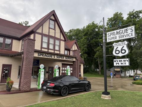 Sprague Service Station in Normal, IL