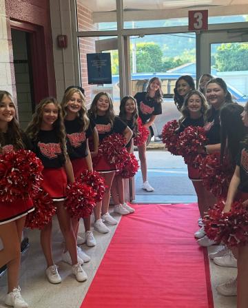 HMMS Cheerleaders Welcoming Students Back- Red Carpet Style!